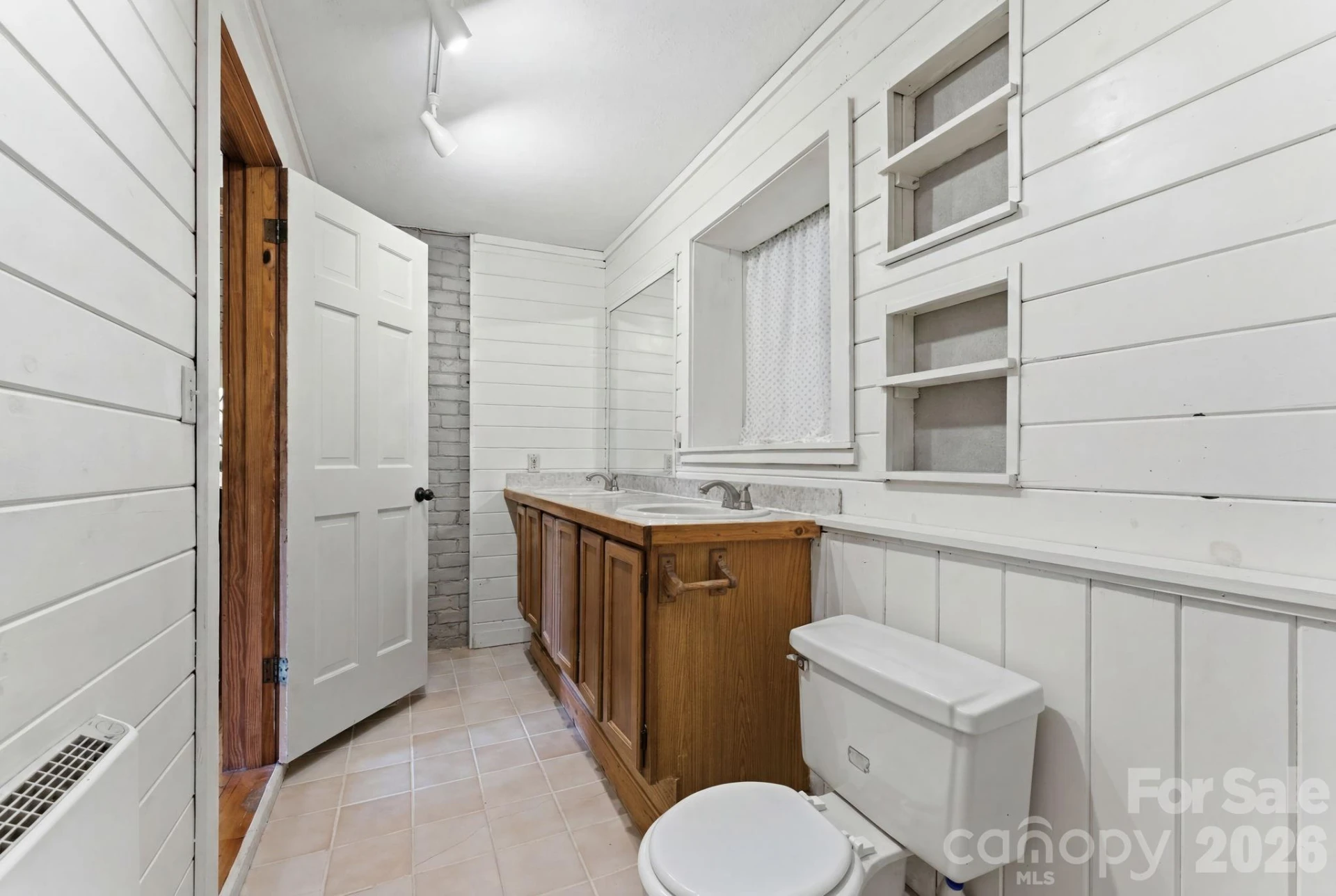 429 Biodome Drive - Photo 31