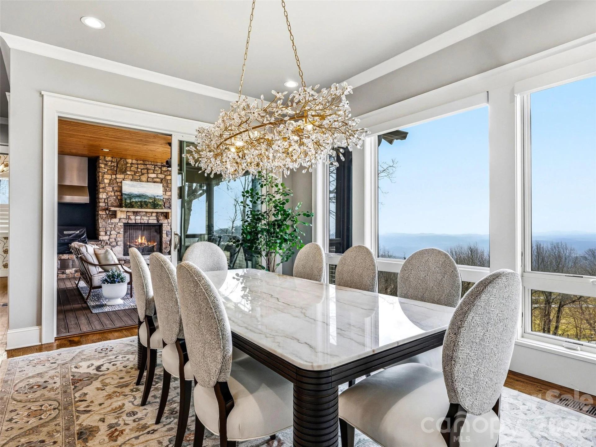 236 Summerset Drive - Photo 14