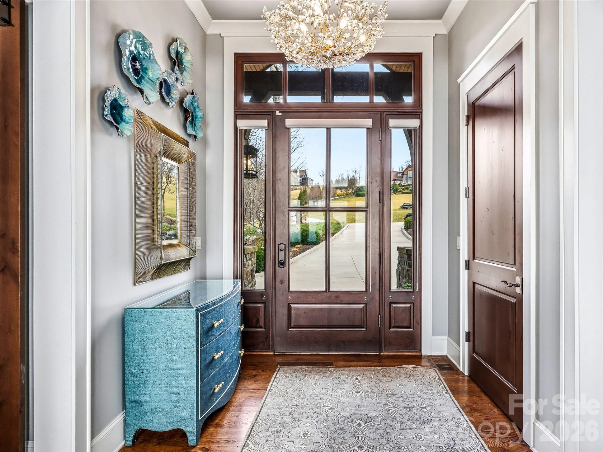 236 Summerset Drive - Photo 4