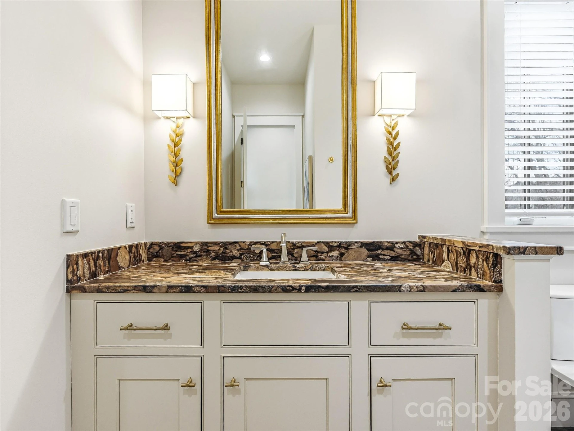236 Summerset Drive - Photo 36