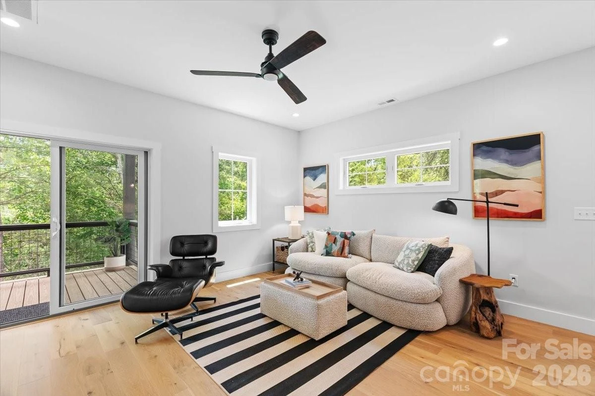 8 Wildwood Park Knoll - Photo 3