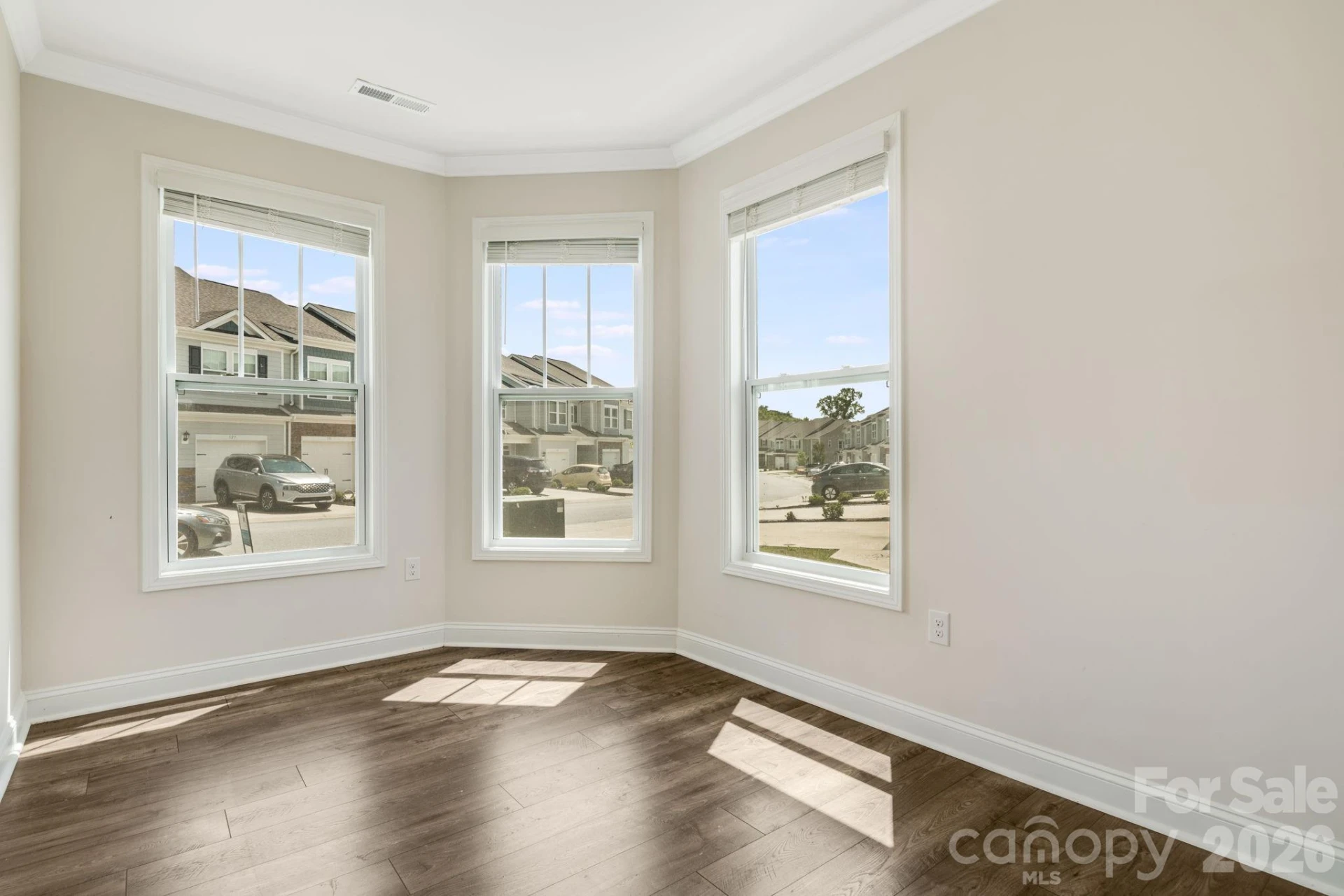 124 Creekview Road - Photo 9