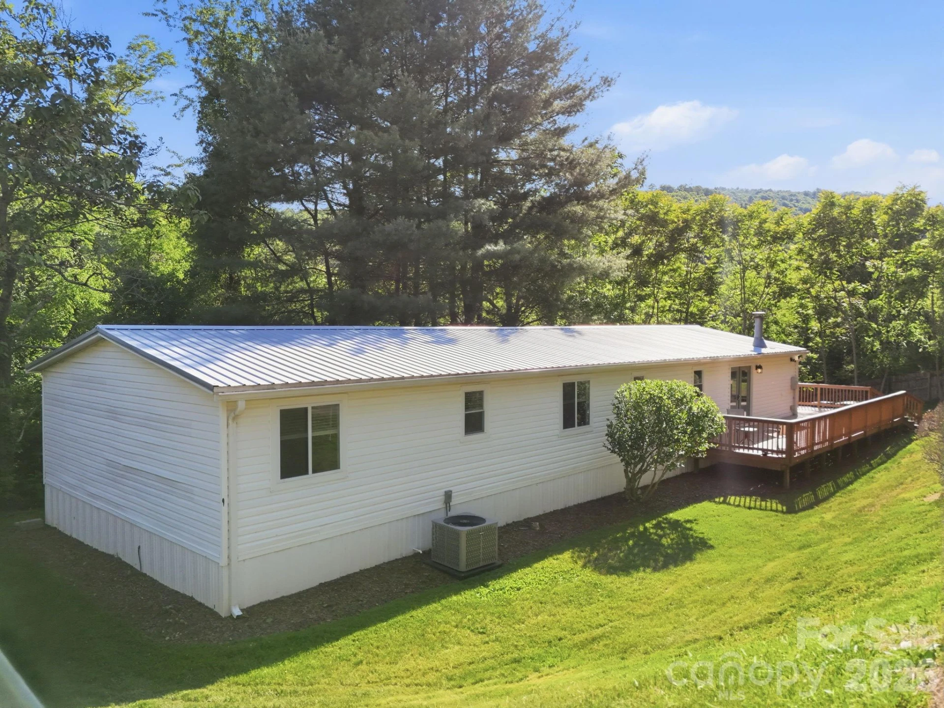 118 Heather Drive - Photo 2