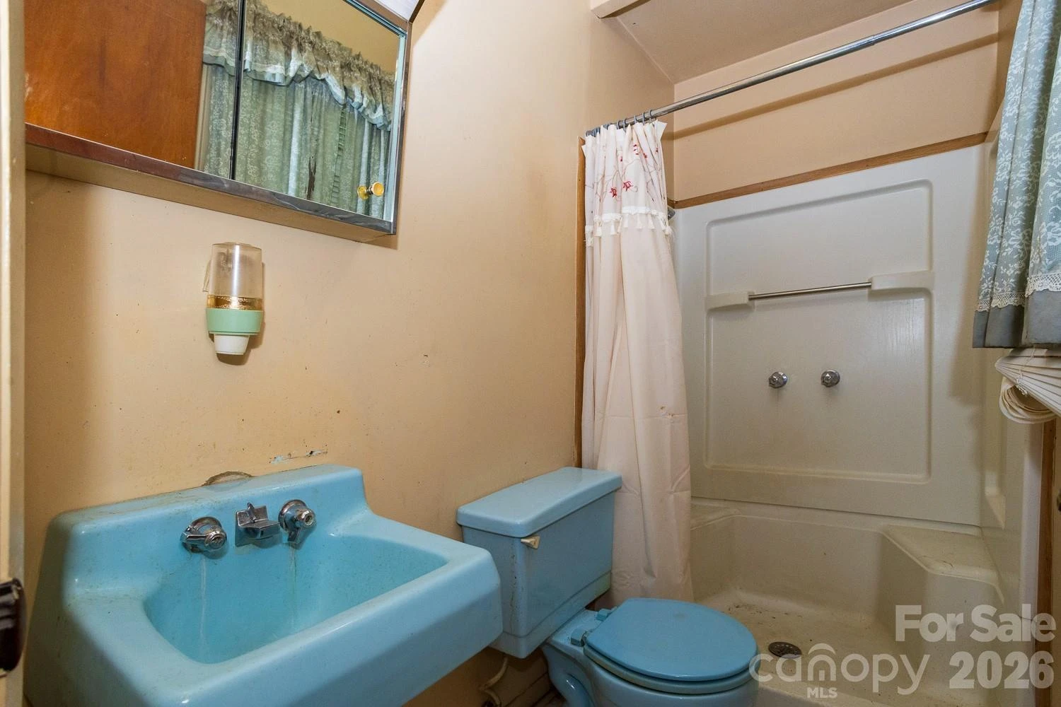 1225 Moss Road - Photo 16