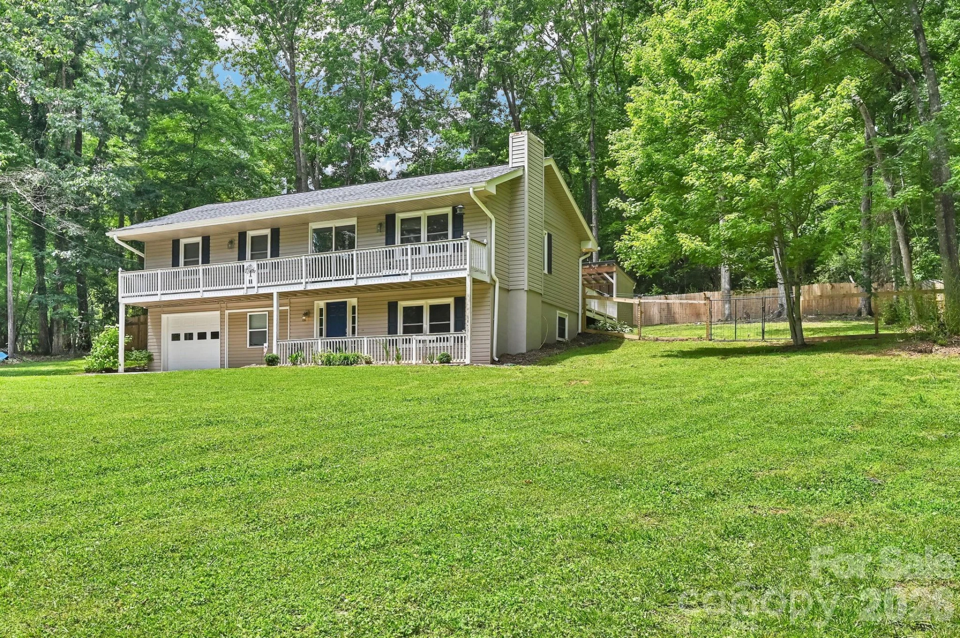 11 Greenwood Acres Drive - Photo 2