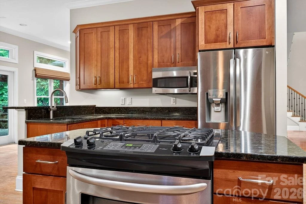 94 Oak Hollow Drive - Photo 16