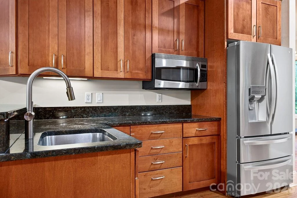 94 Oak Hollow Drive - Photo 17
