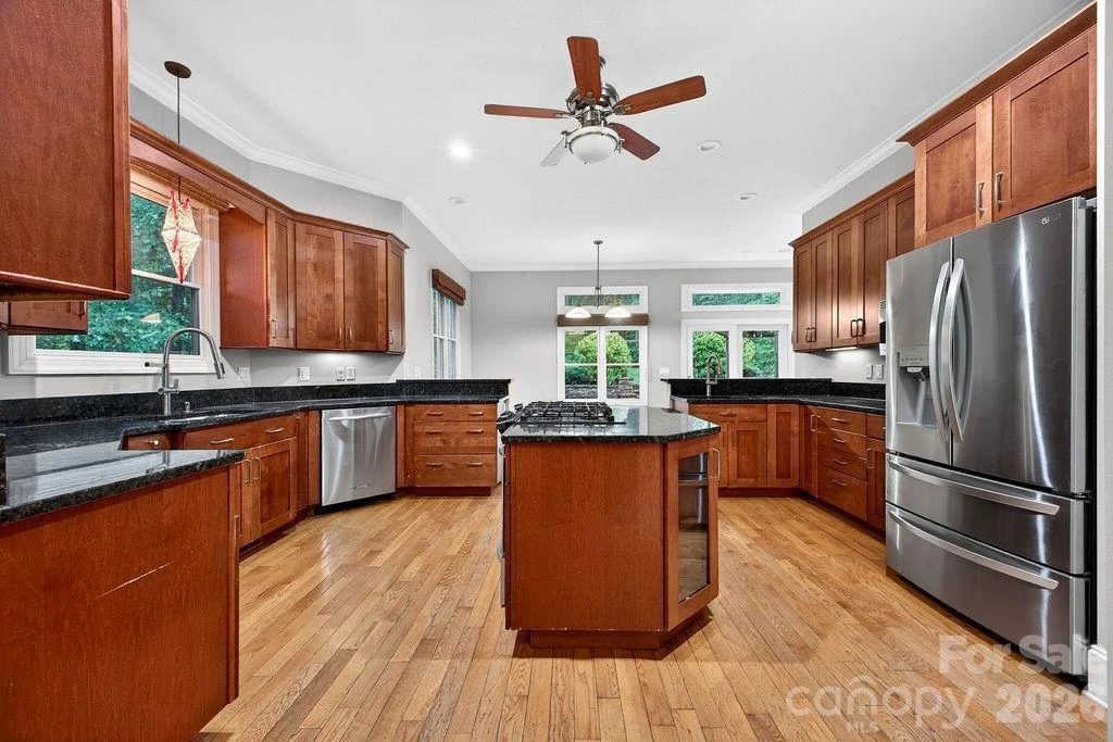 94 Oak Hollow Drive - Photo 18