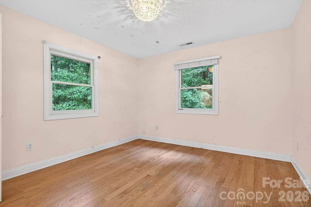 94 Oak Hollow Drive - Photo 35
