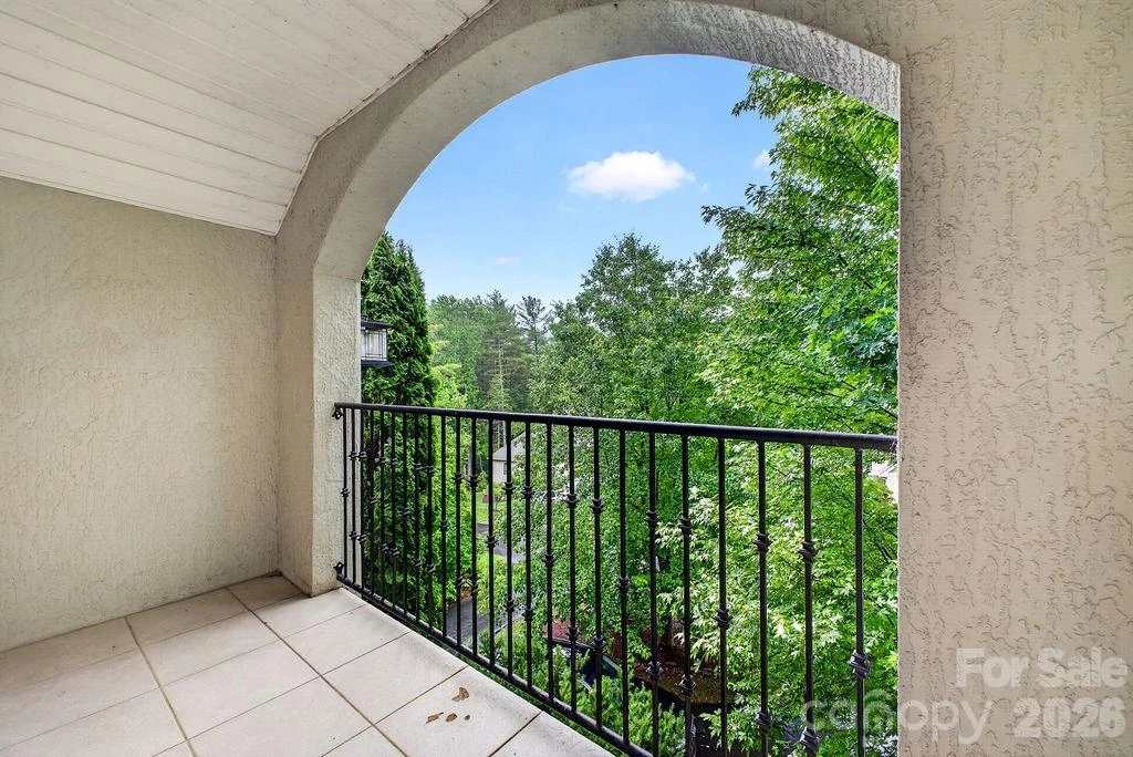 94 Oak Hollow Drive - Photo 40