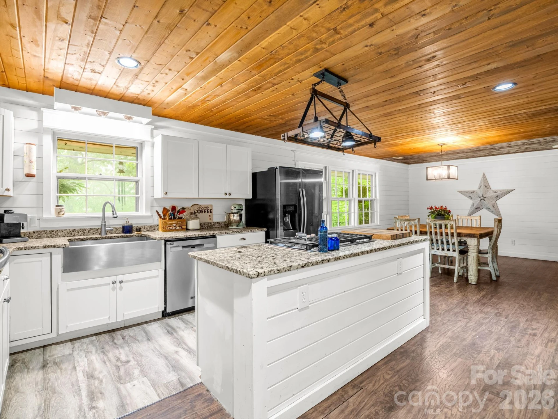 679 Solomon Jones Road - Photo 2