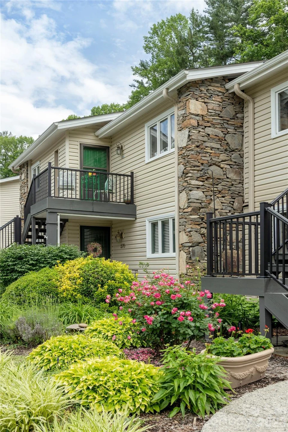 580 Britton Creek Drive - Photo 3
