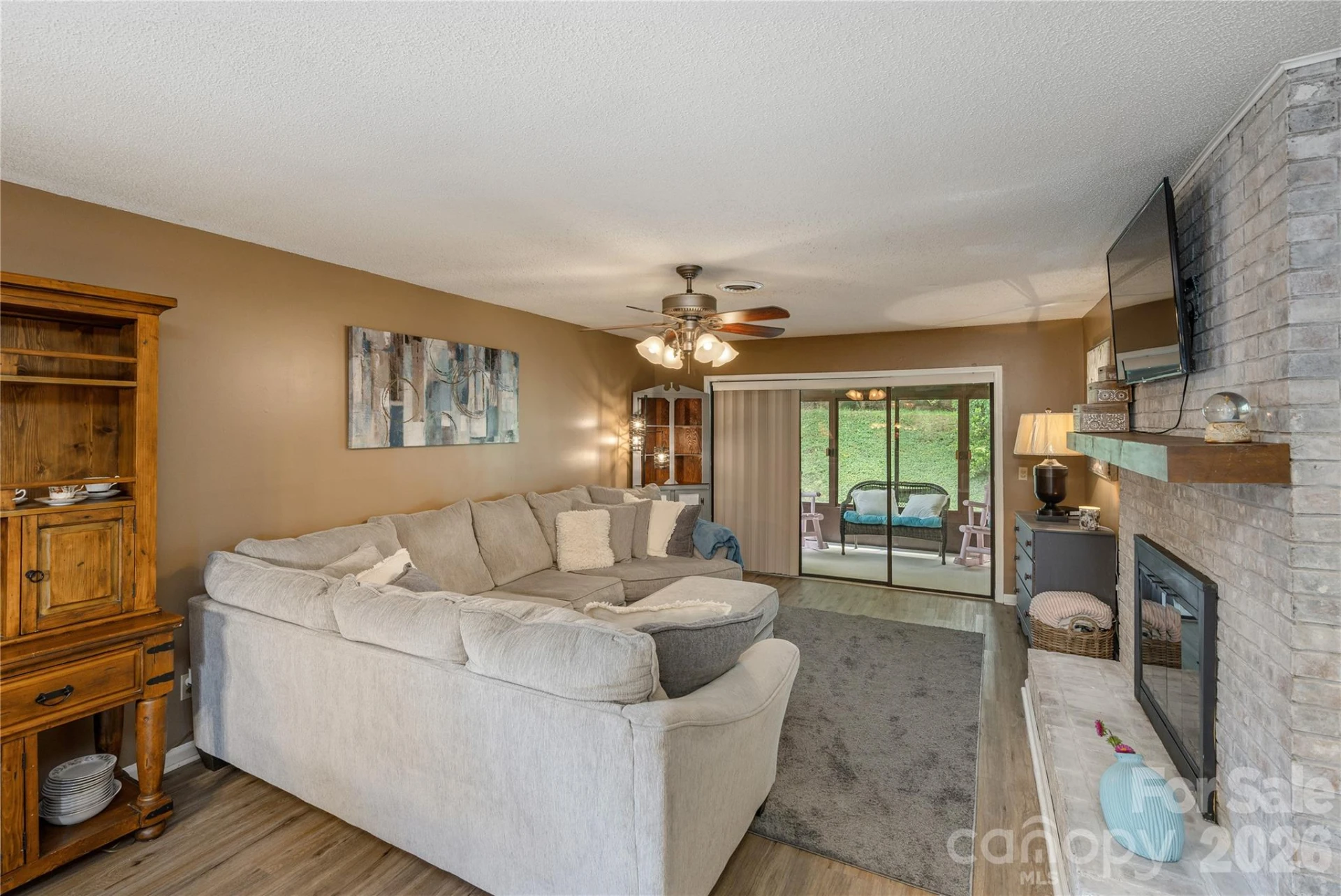 580 Britton Creek Drive - Photo 7