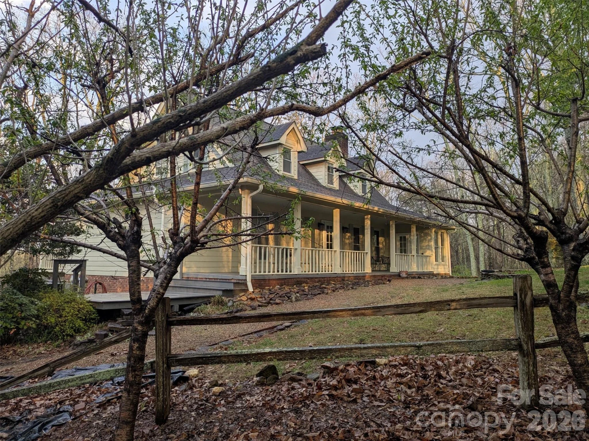 675 Fox Run Lane - Photo 2