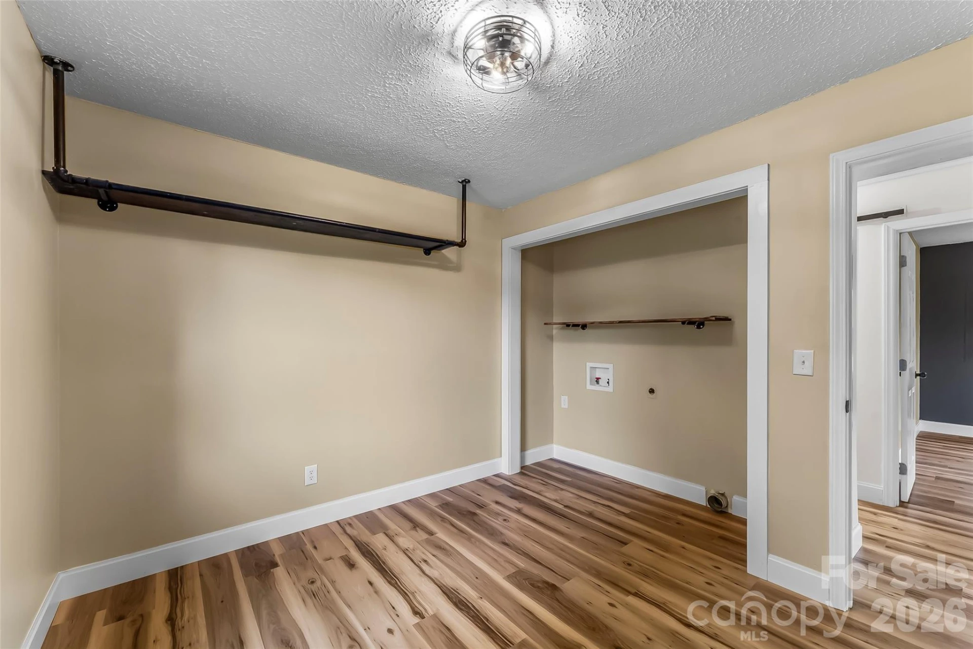 825 S Creek Road - Photo 32