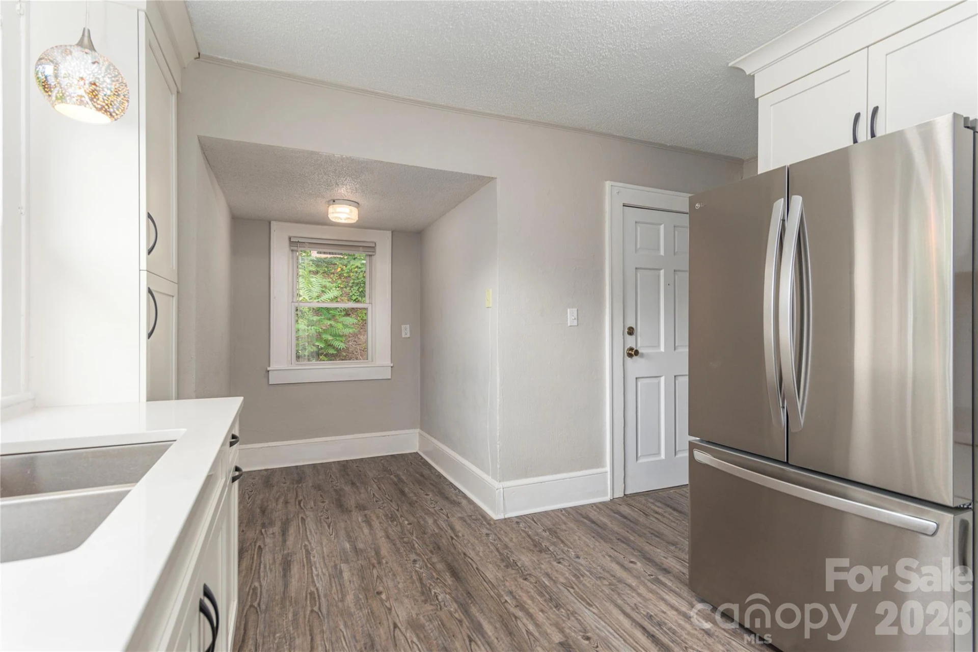 23 Jarrett Street - Photo 8
