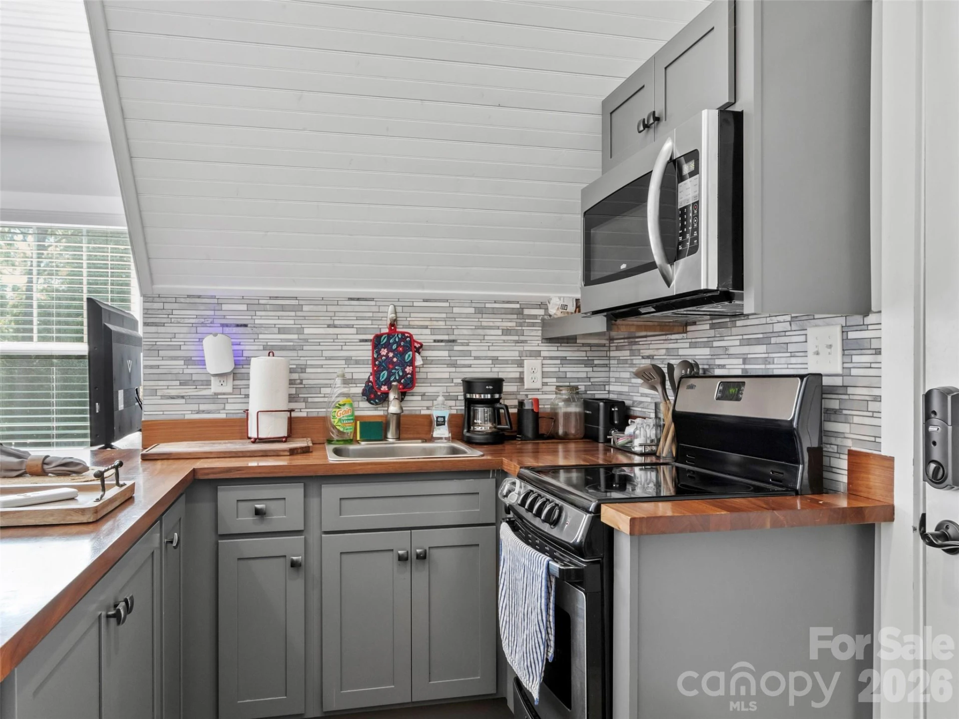 5 Fieldtop Lane - Photo 16