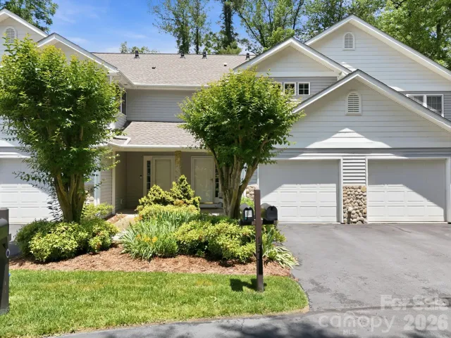 135 Ewarts Pond Road