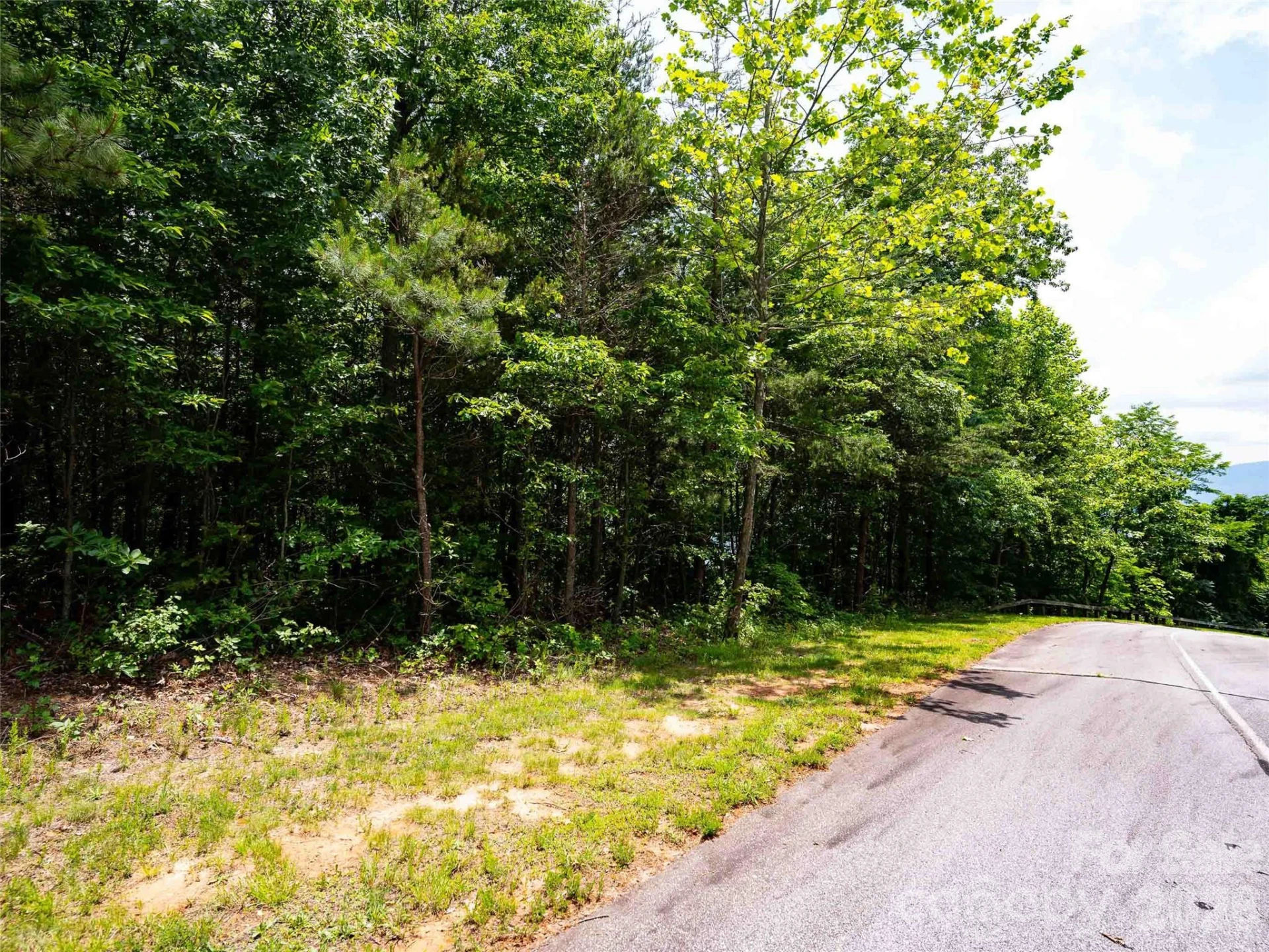 288 Eastman Place - Photo 15