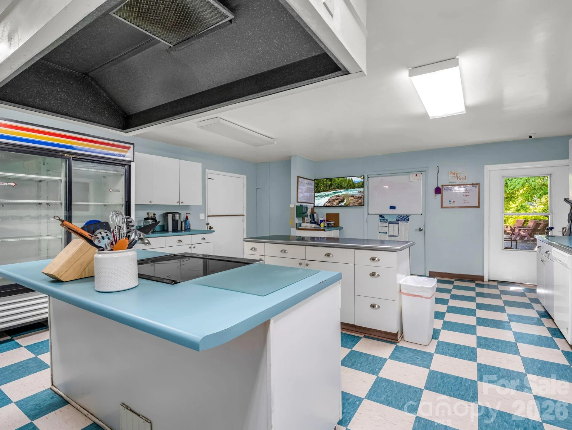 354 Woodland Drive - Photo 18