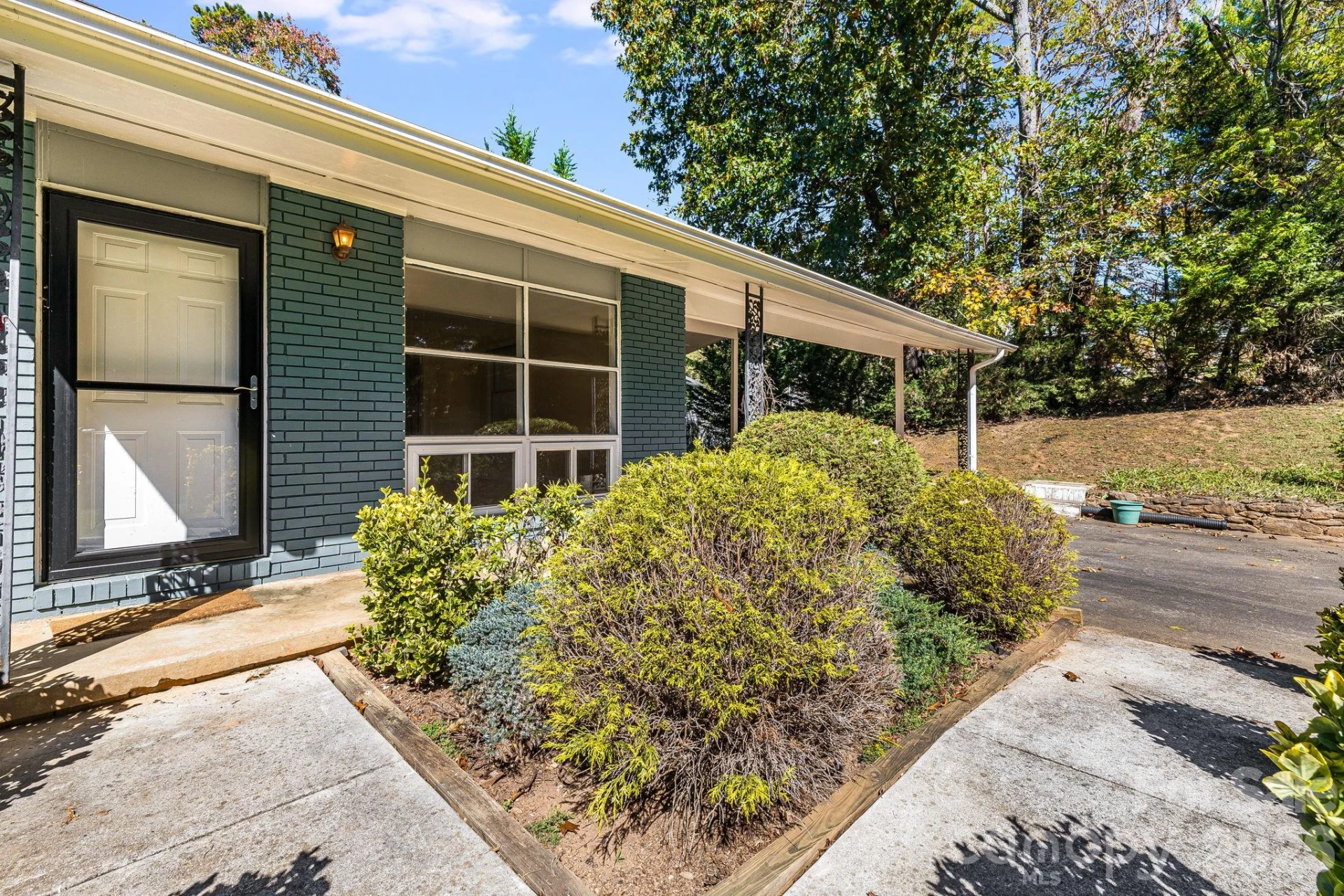 26 Elkmont Drive - Photo 4