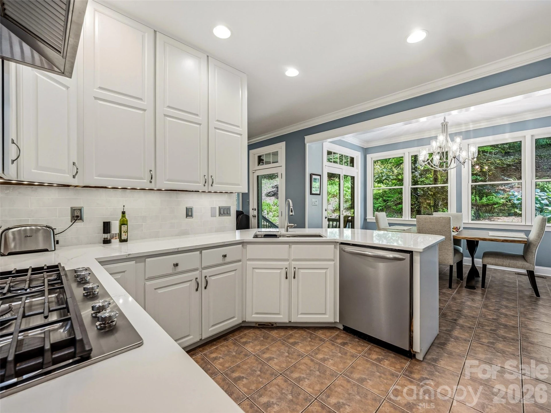 243 Poplar Lane - Photo 9