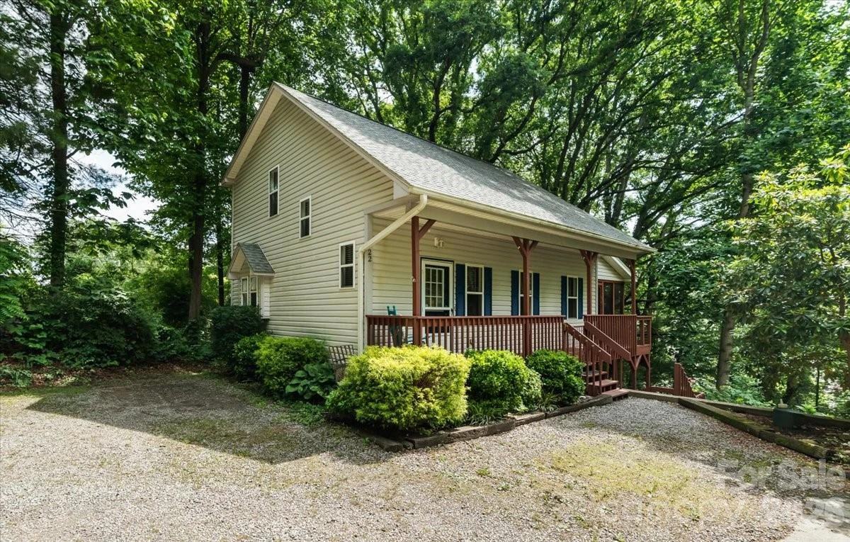 122 Arnold Heights