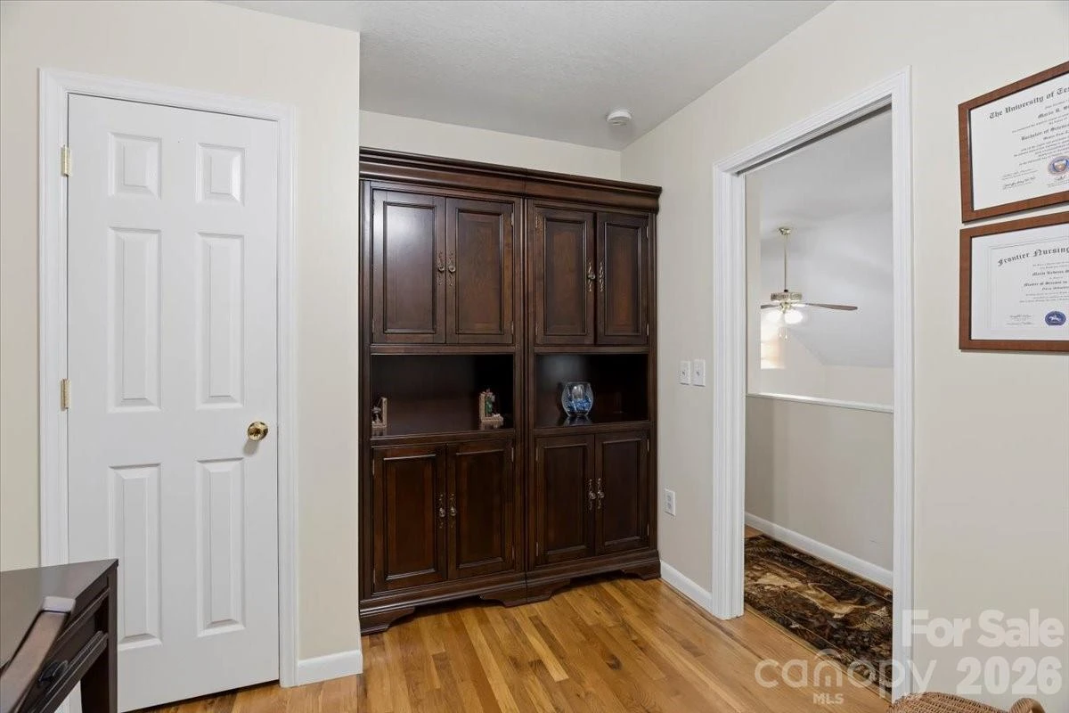 122 Arnold Heights - Photo 22