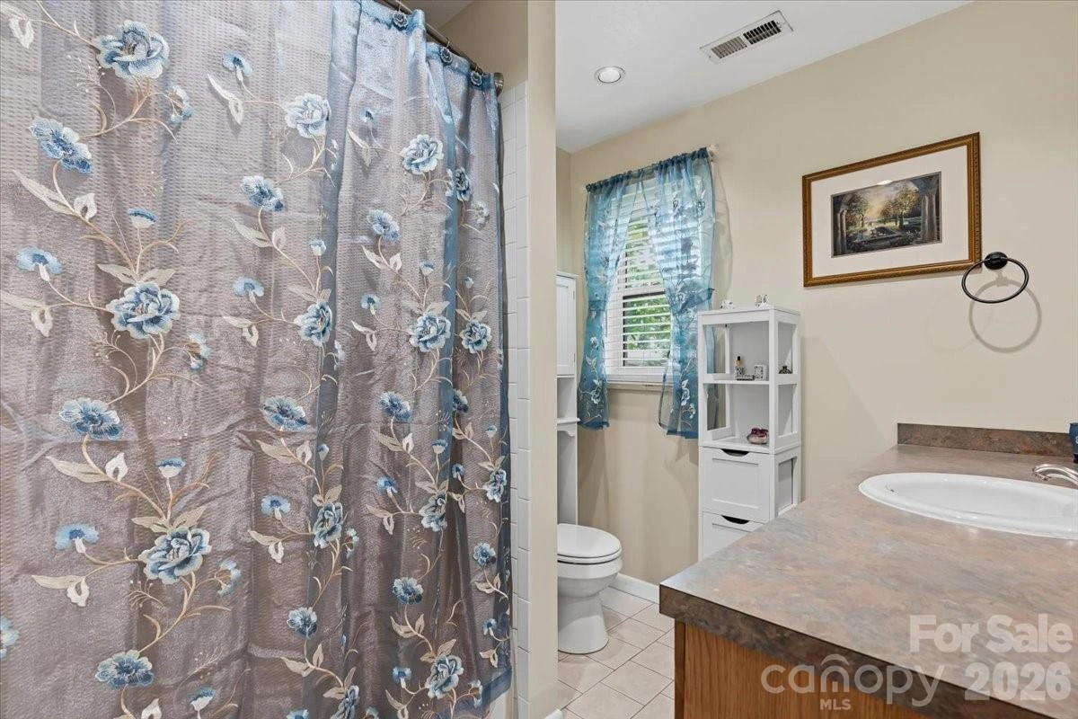 122 Arnold Heights - Photo 26