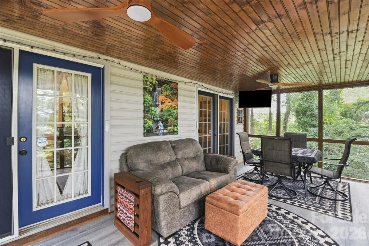 122 Arnold Heights - Photo 28