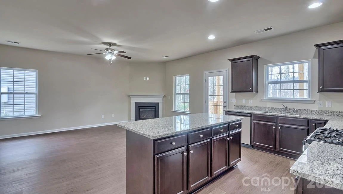 109 Piney Woods Road - Photo 11