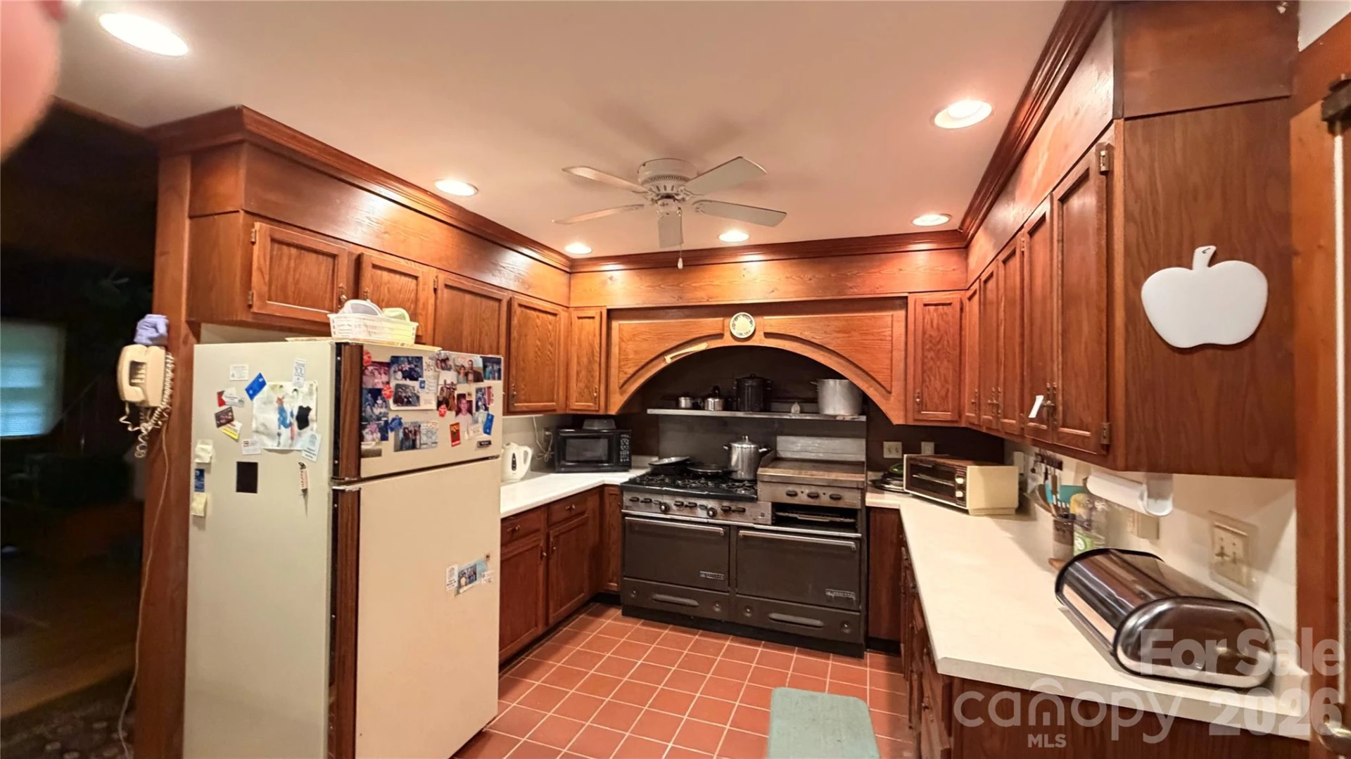 377 Woodstream Road - Photo 7