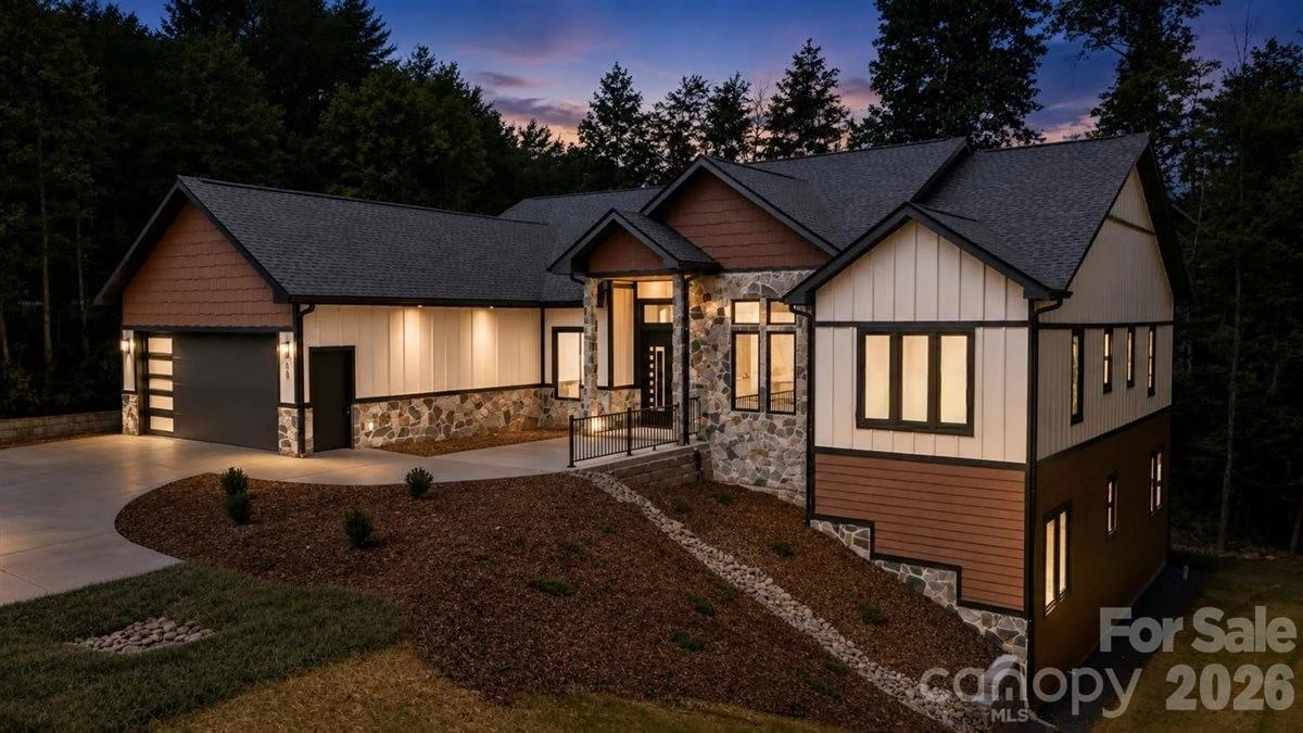 69 Village Pointe Lane - Photo 2