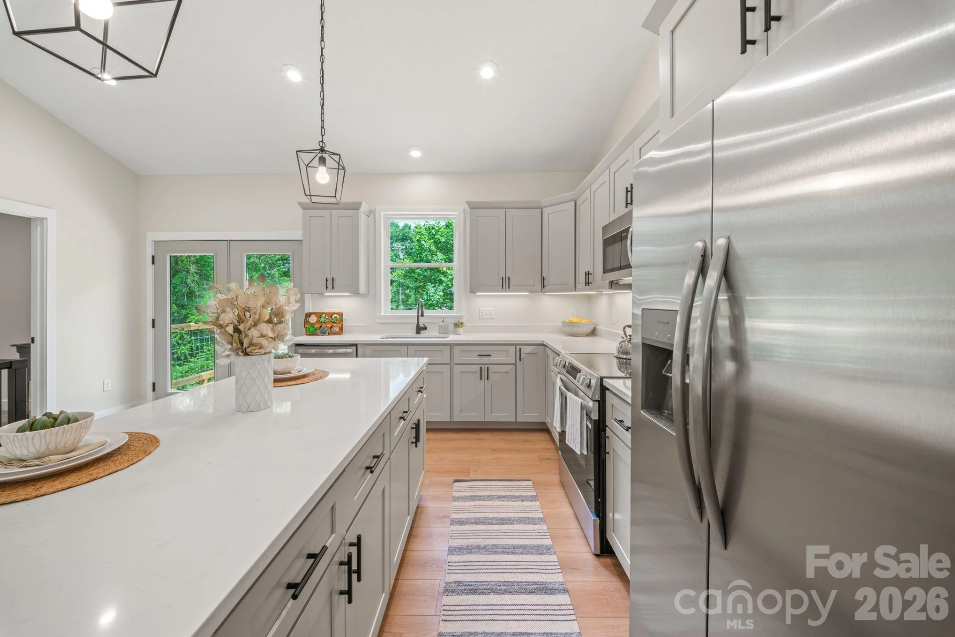 311 Farley Street - Photo 12