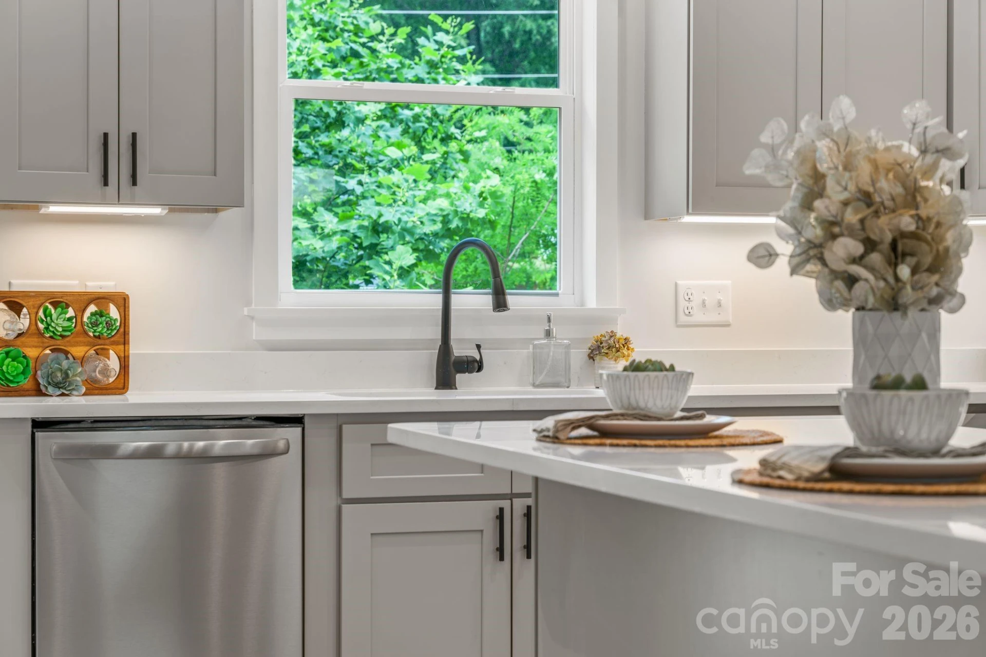 311 Farley Street - Photo 14