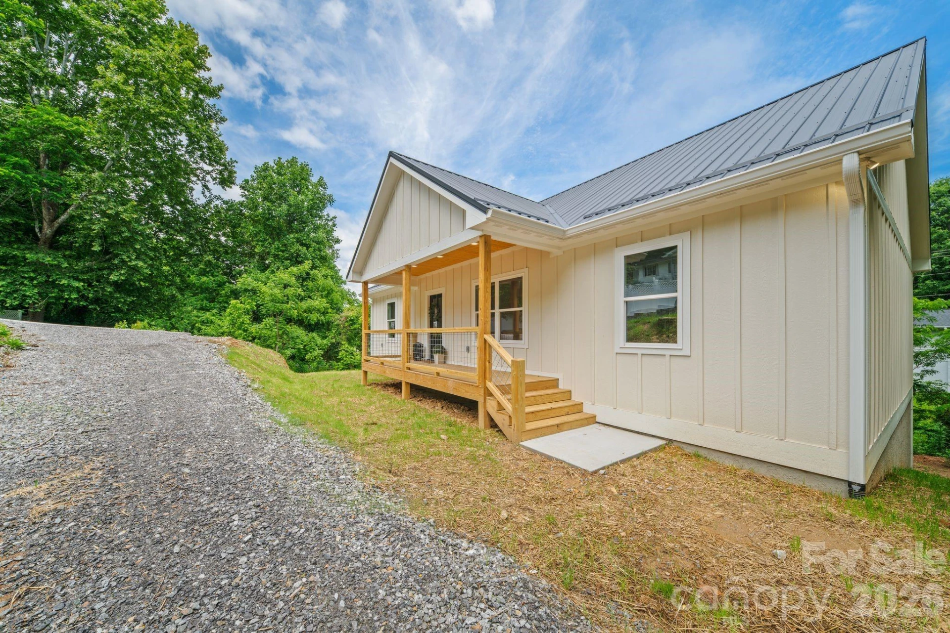 311 Farley Street - Photo 4