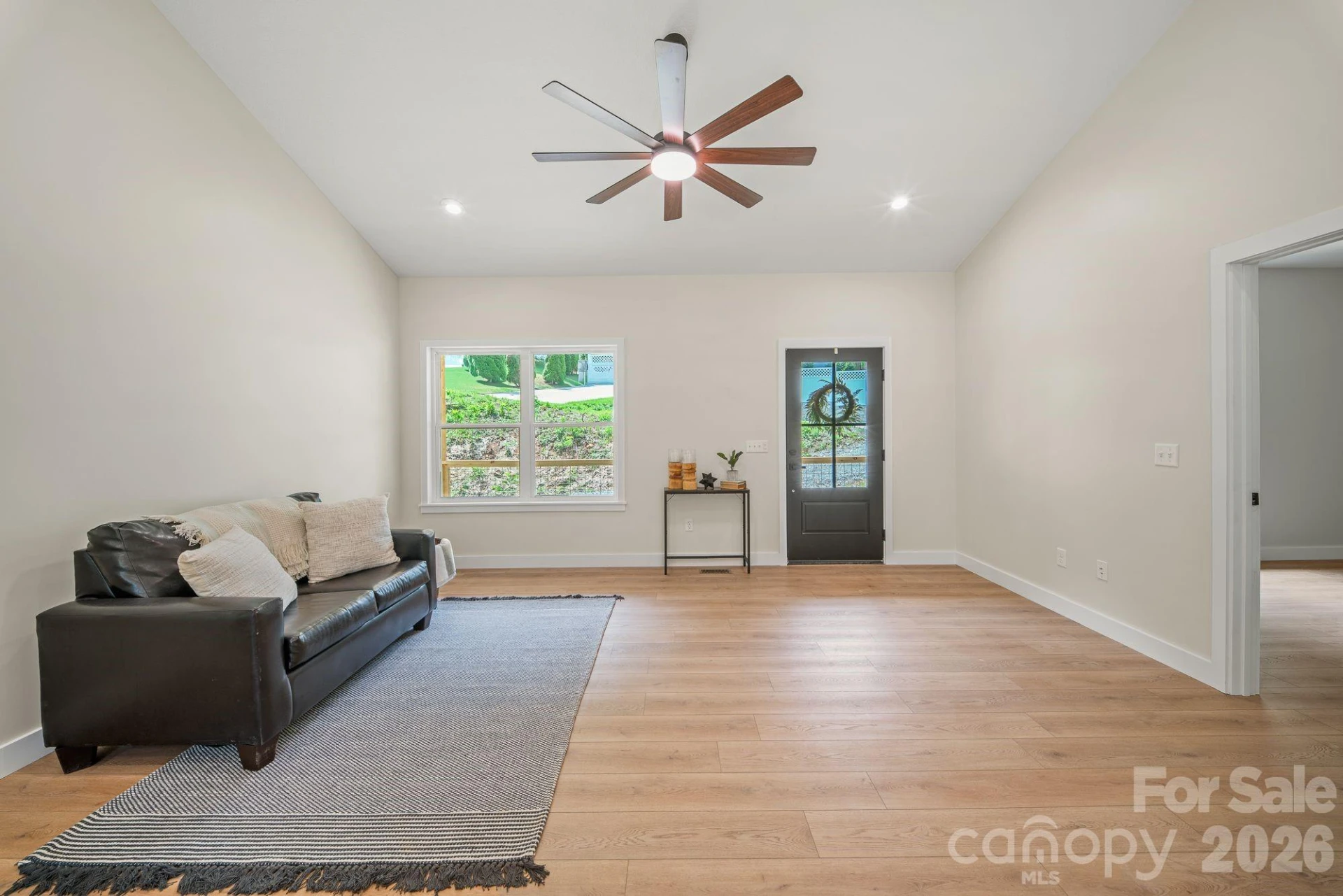 311 Farley Street - Photo 9
