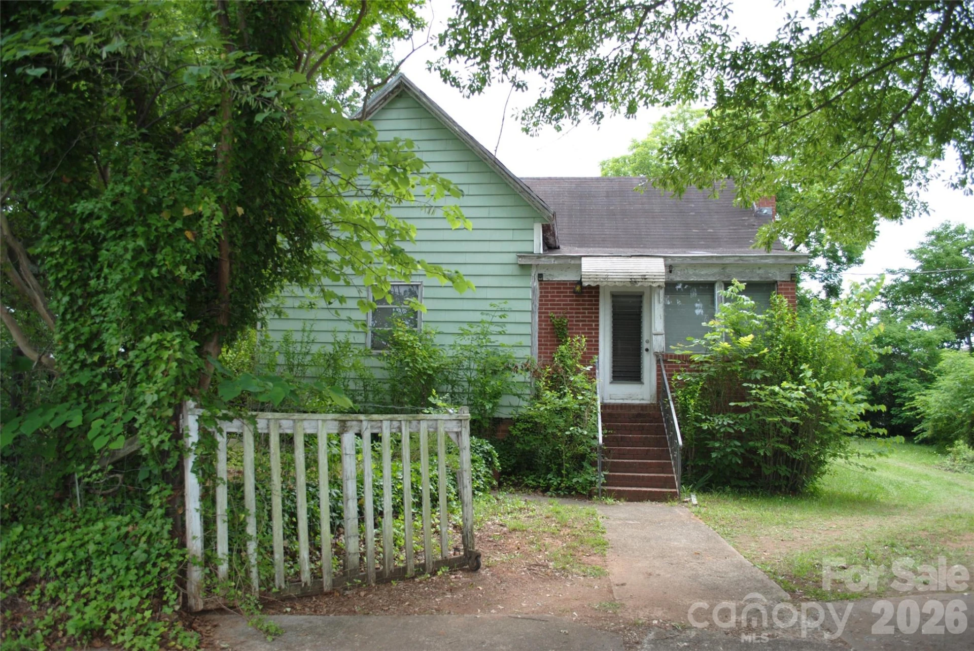 153 & 135 Caroleen Street - Photo 16