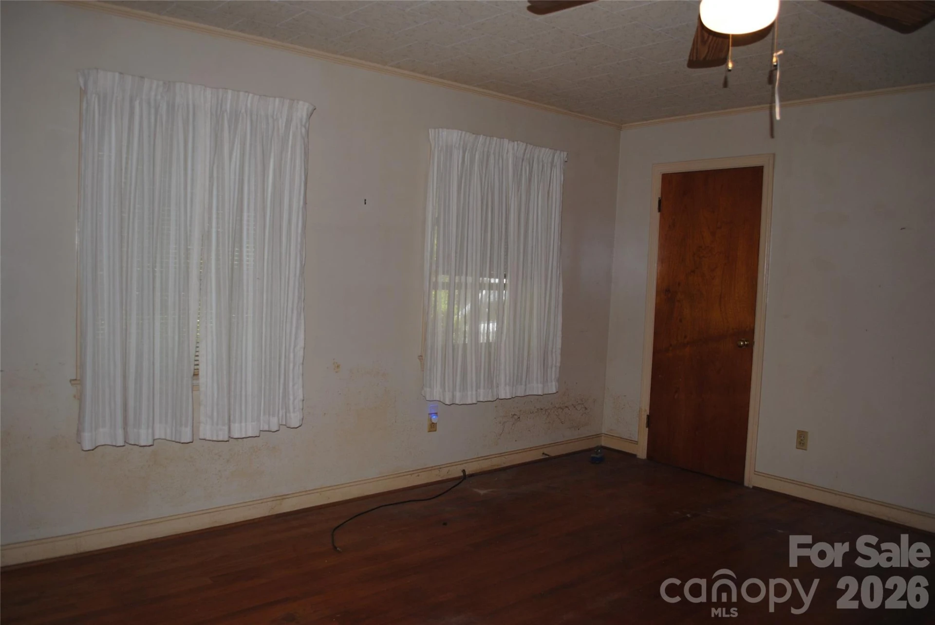153 & 135 Caroleen Street - Photo 34