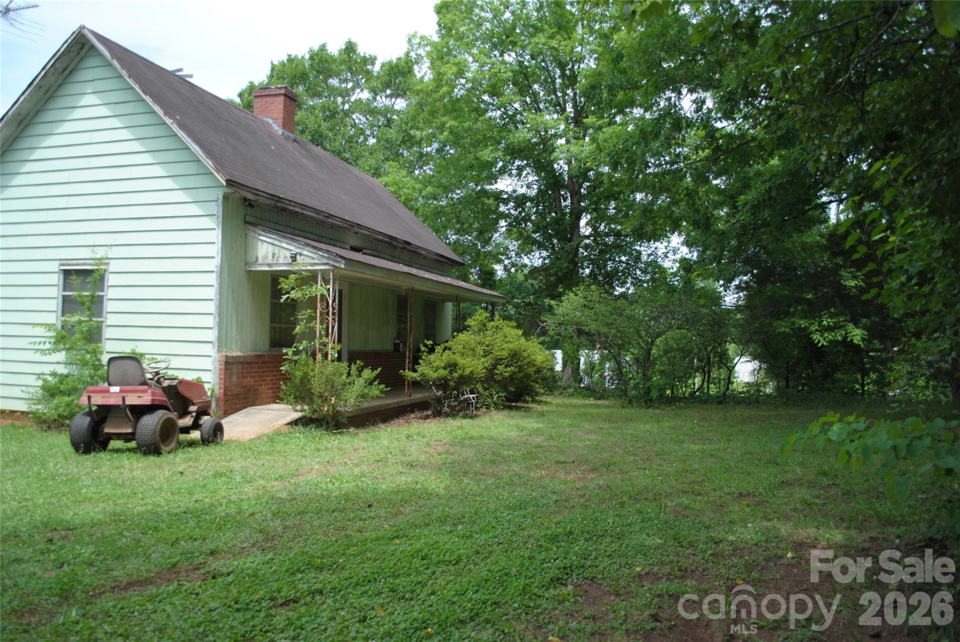 153 & 135 Caroleen Street - Photo 6