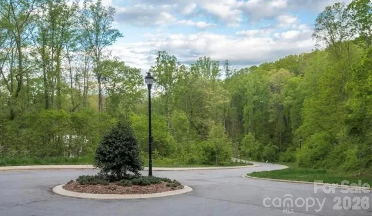 20 La Grange Drive - Photo 4