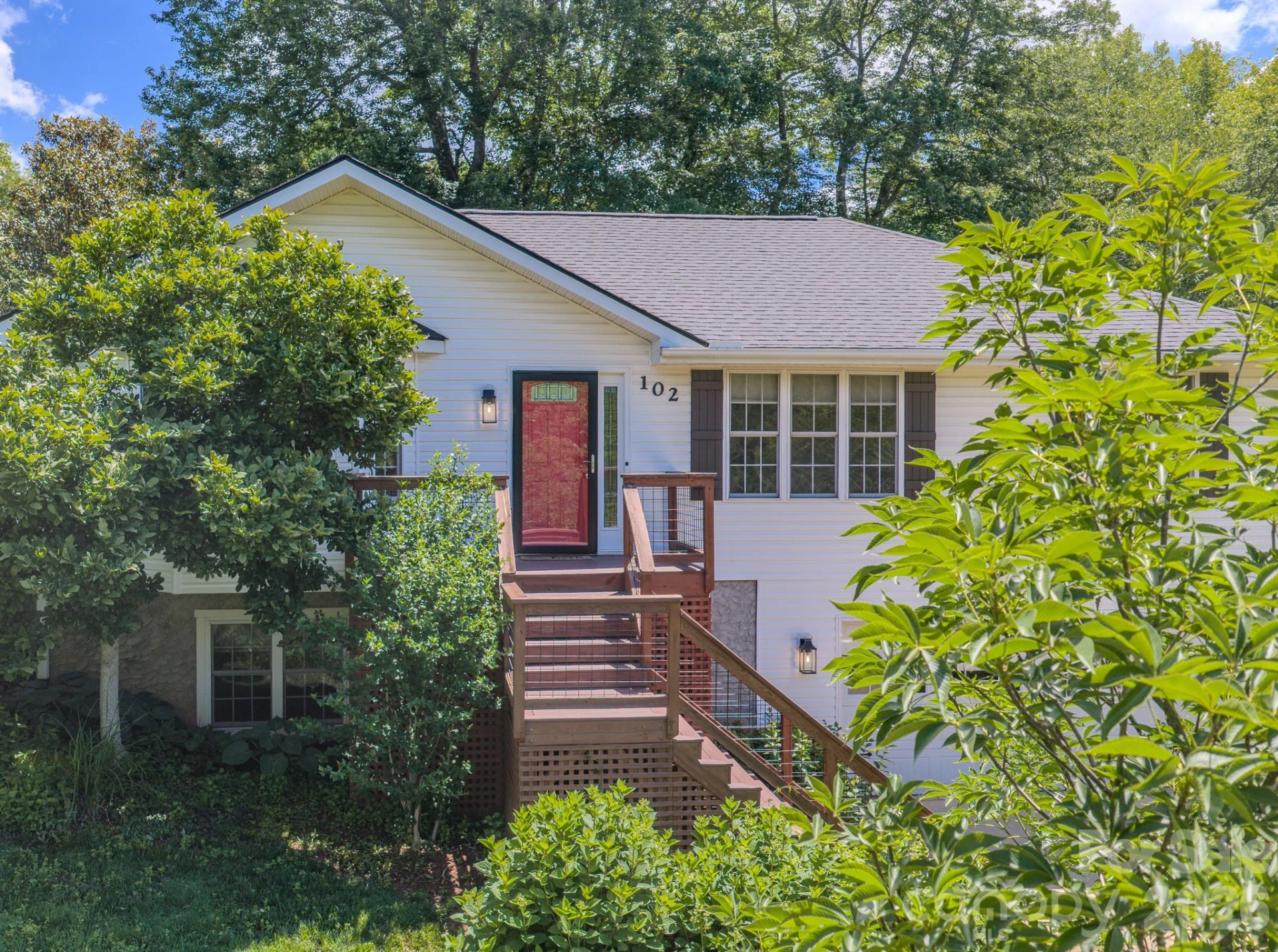 102 Forest Lake Drive - Photo 2