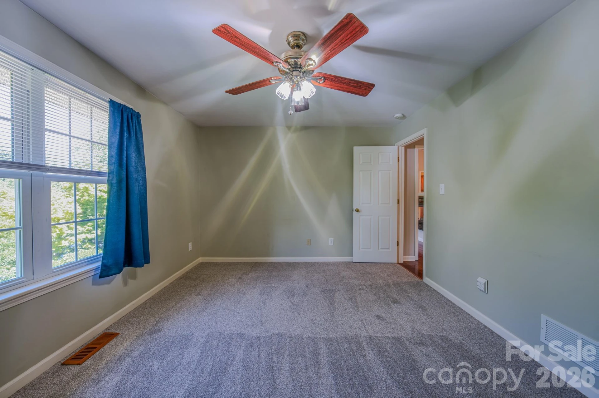 102 Forest Lake Drive - Photo 22