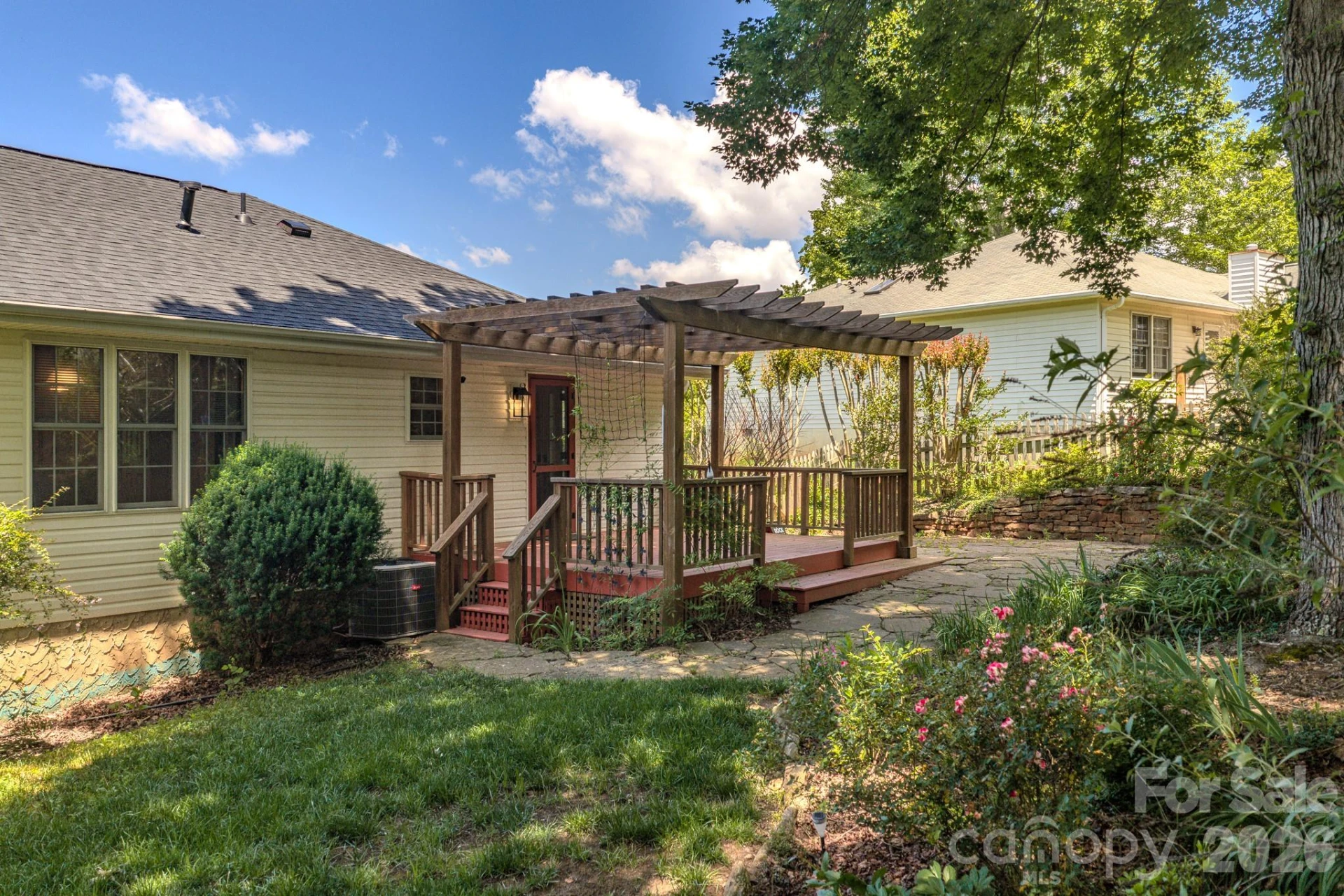 102 Forest Lake Drive - Photo 36