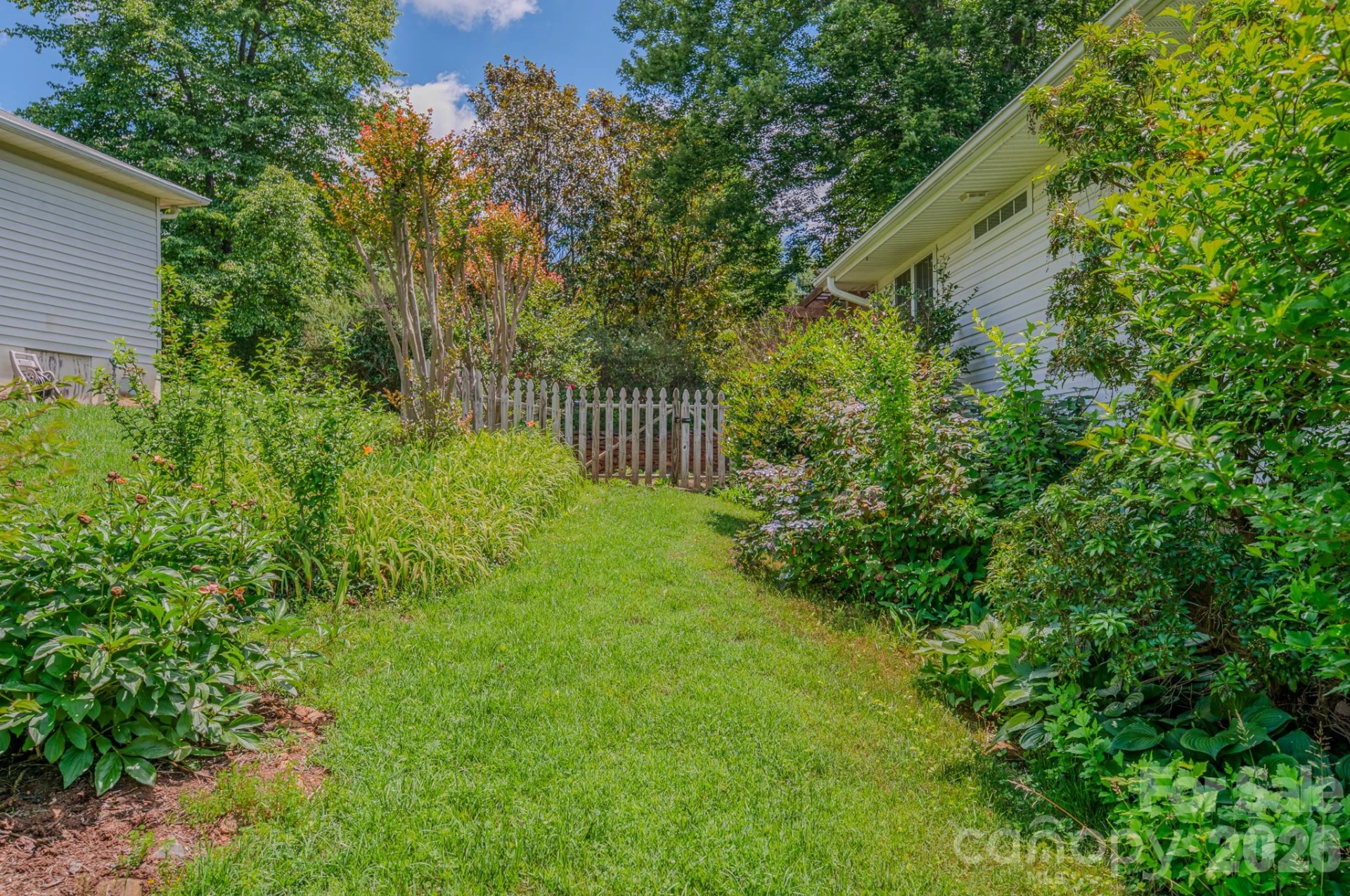 102 Forest Lake Drive - Photo 42