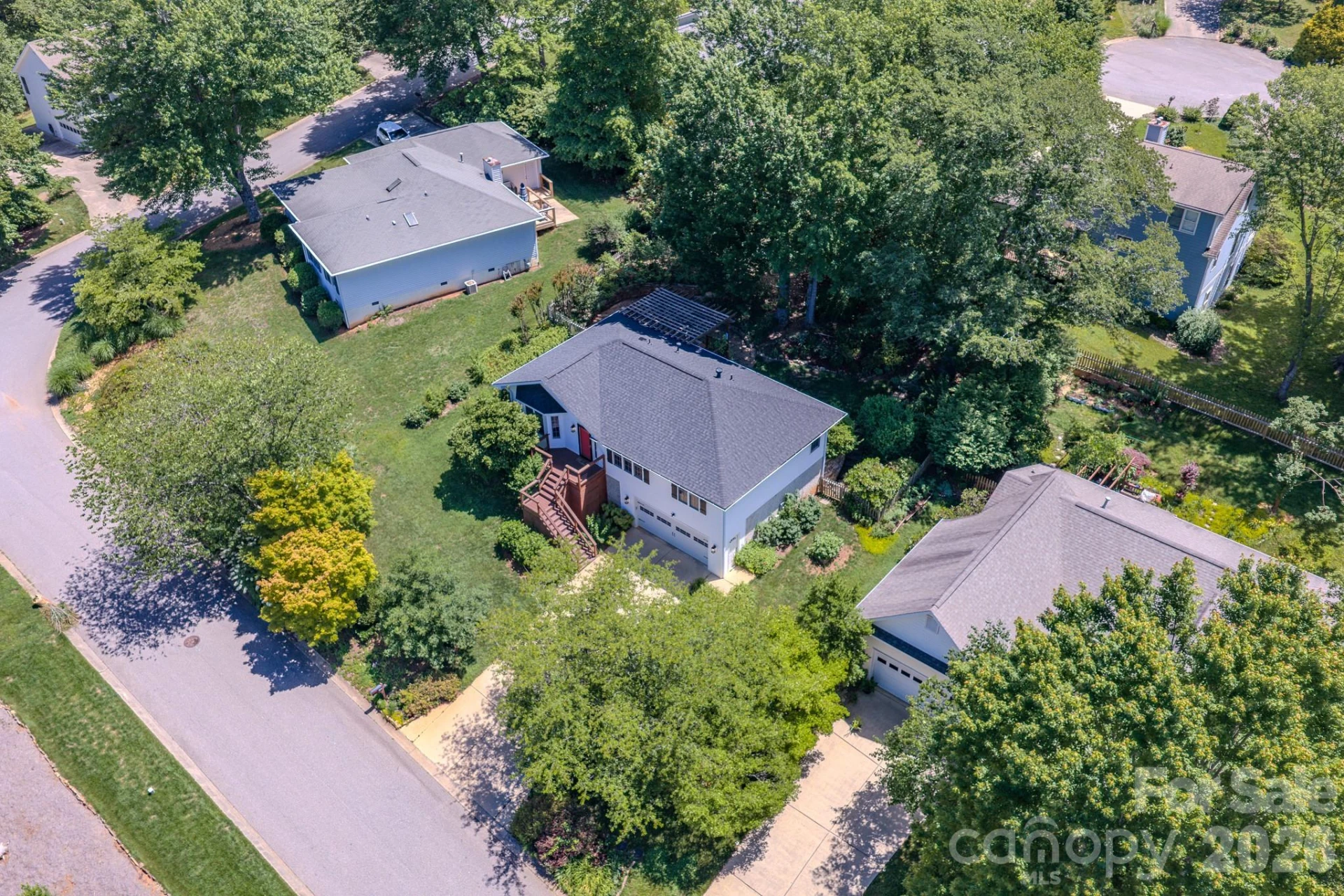 102 Forest Lake Drive - Photo 43
