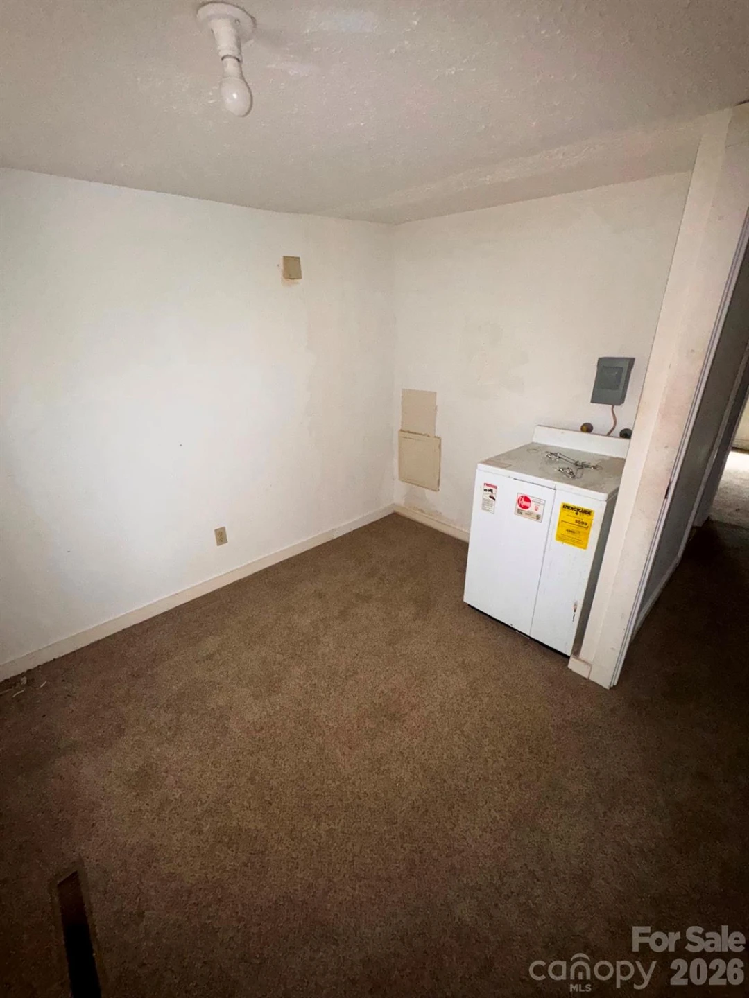 831/833 N Oak Street - Photo 11