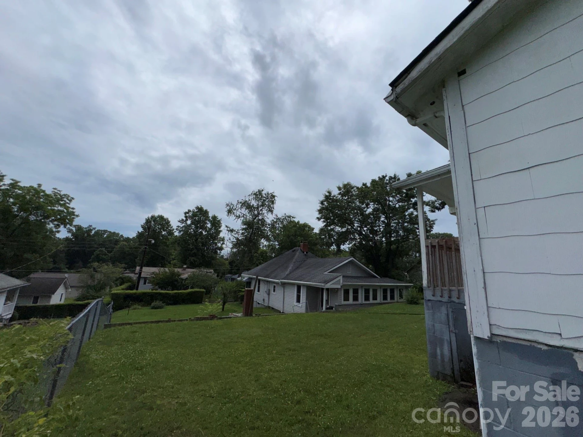831/833 N Oak Street - Photo 18