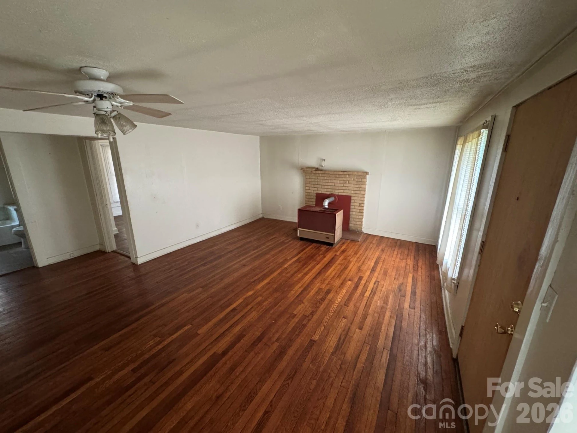 831/833 N Oak Street - Photo 19