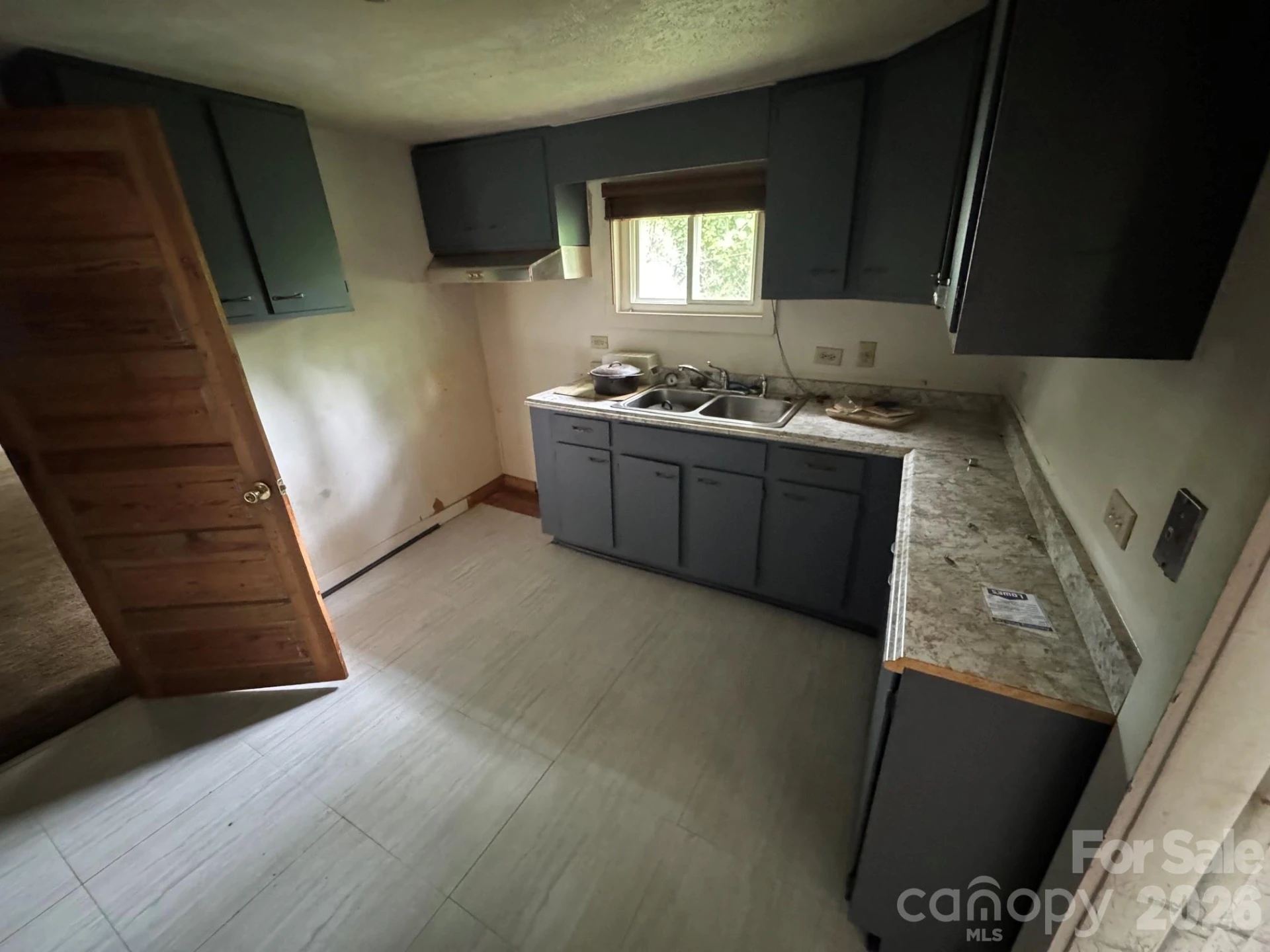 831/833 N Oak Street - Photo 5